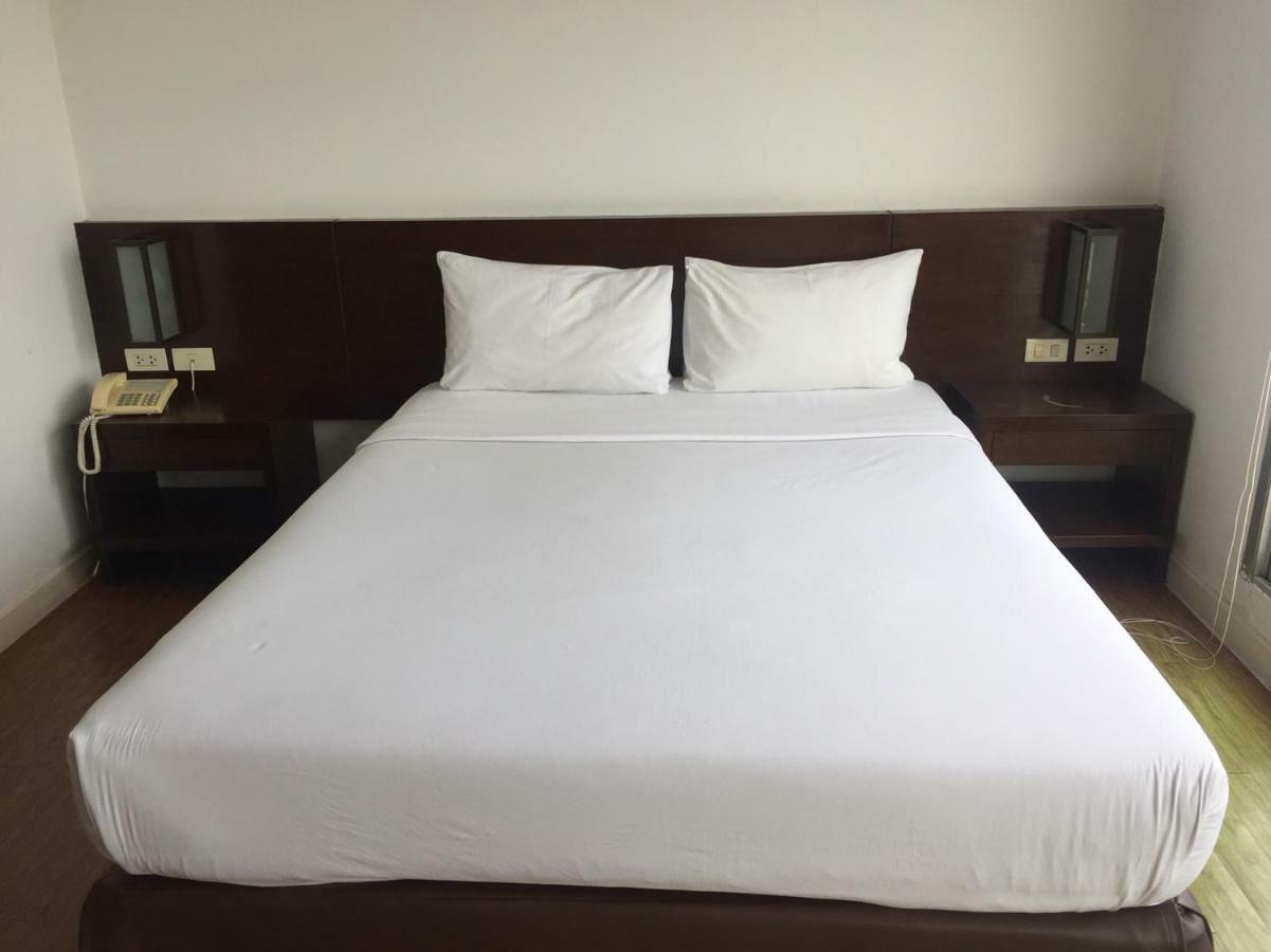 Psb1 Apartment Bangkok Extérieur photo
